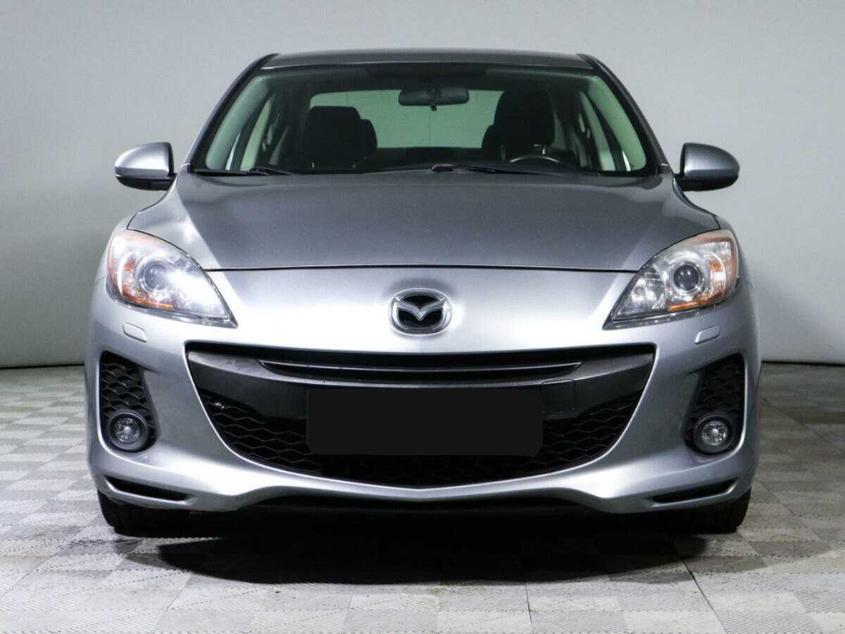 Mazda 3 с пробегом — 2013 год. Фото: #1