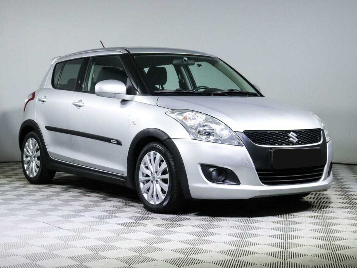 Suzuki Swift с пробегом — 2011 год. Фото: #2