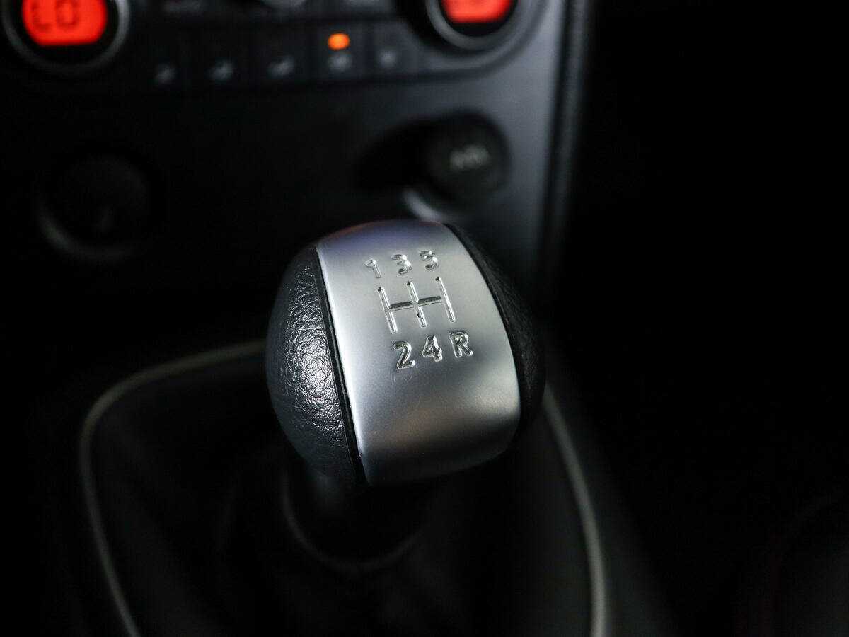 Nissan Qashqai с пробегом — 2007 год. Фото: #12