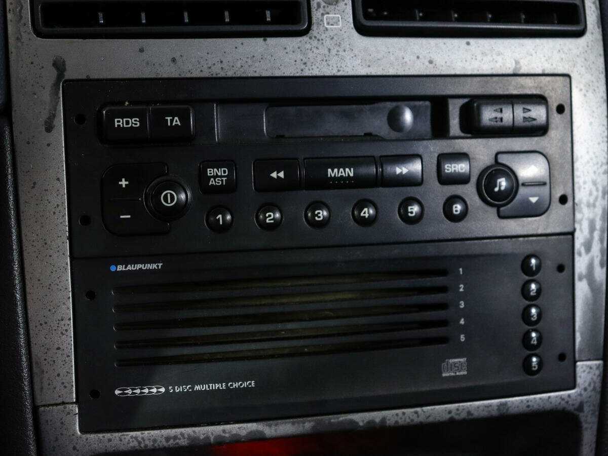 Peugeot 307 с пробегом — 2004 год. Фото: #13