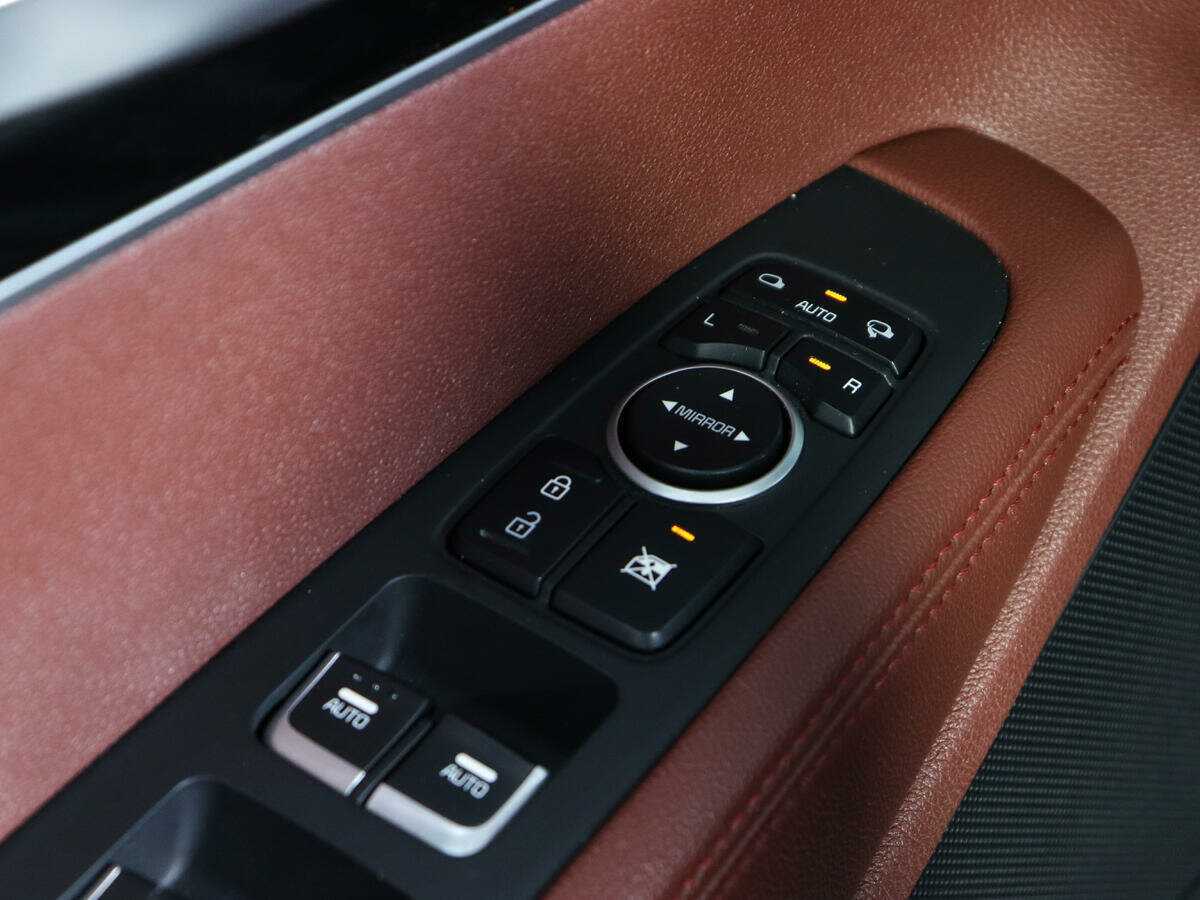 Kia Sorento с пробегом — 2017 год. Фото: #18