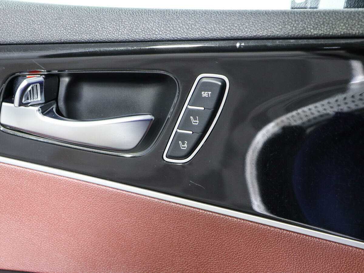 Kia Sorento с пробегом — 2017 год. Фото: #20