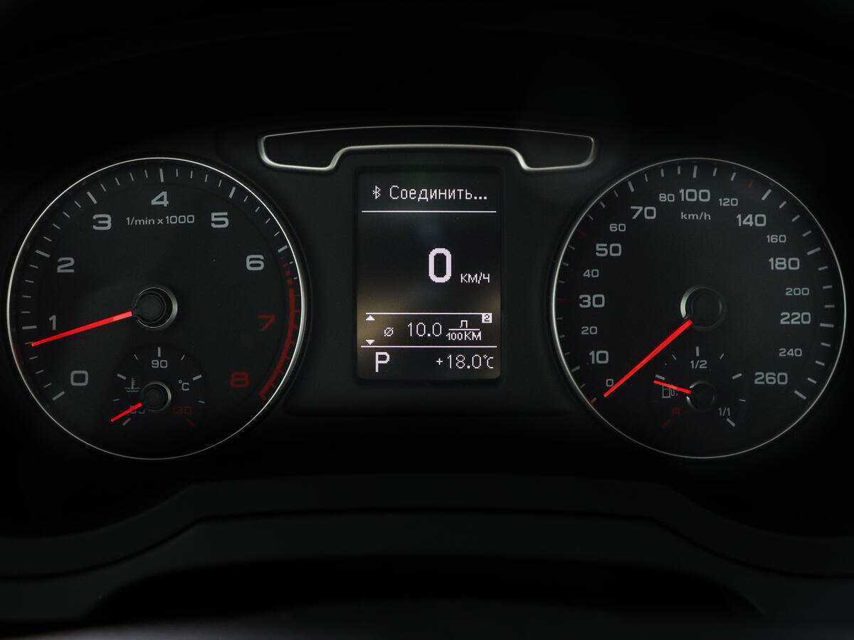 Audi Q3 с пробегом — 2012 год. Фото: #8