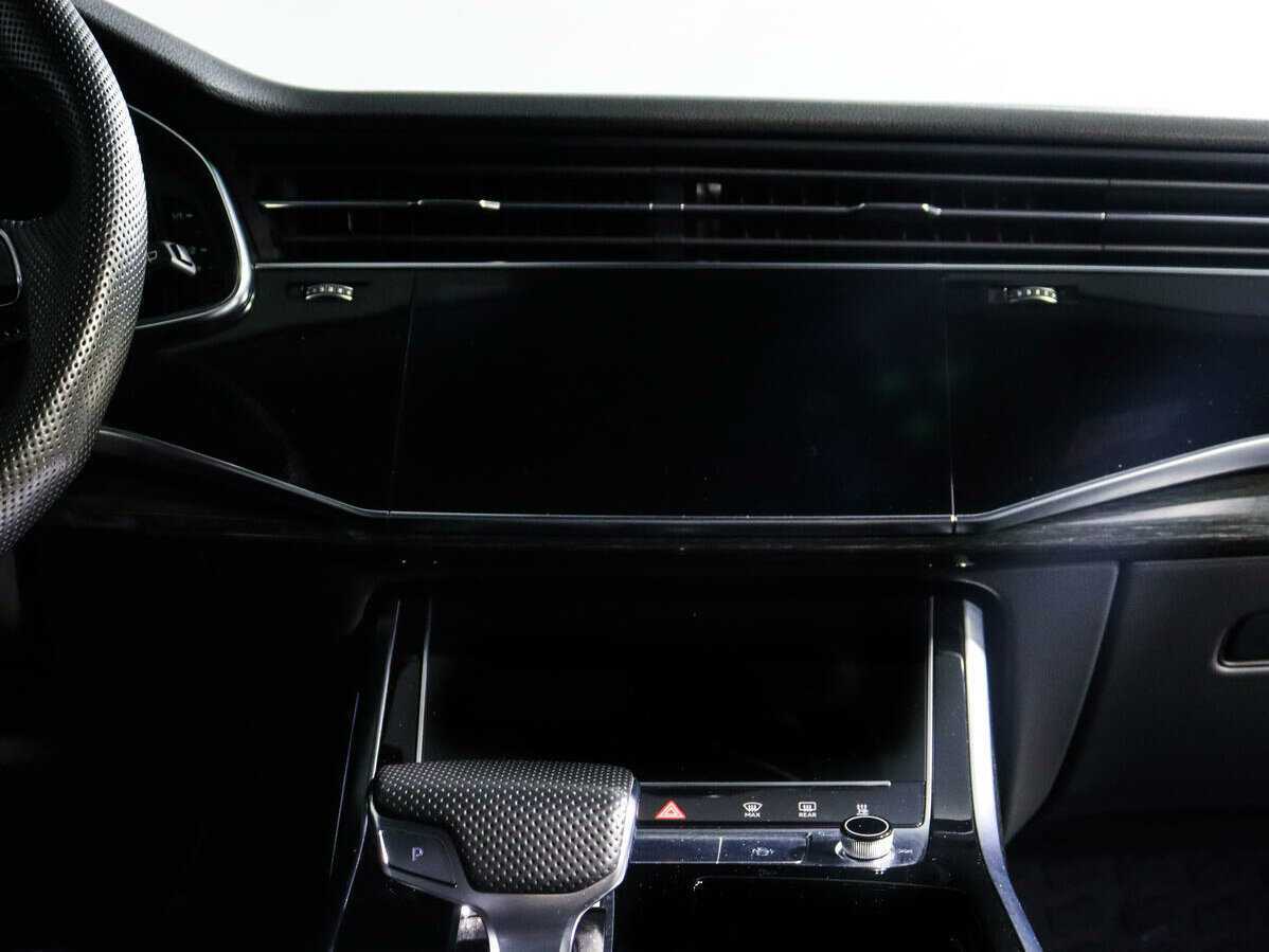 Audi Q8 с пробегом — 2019 год. Фото: #10