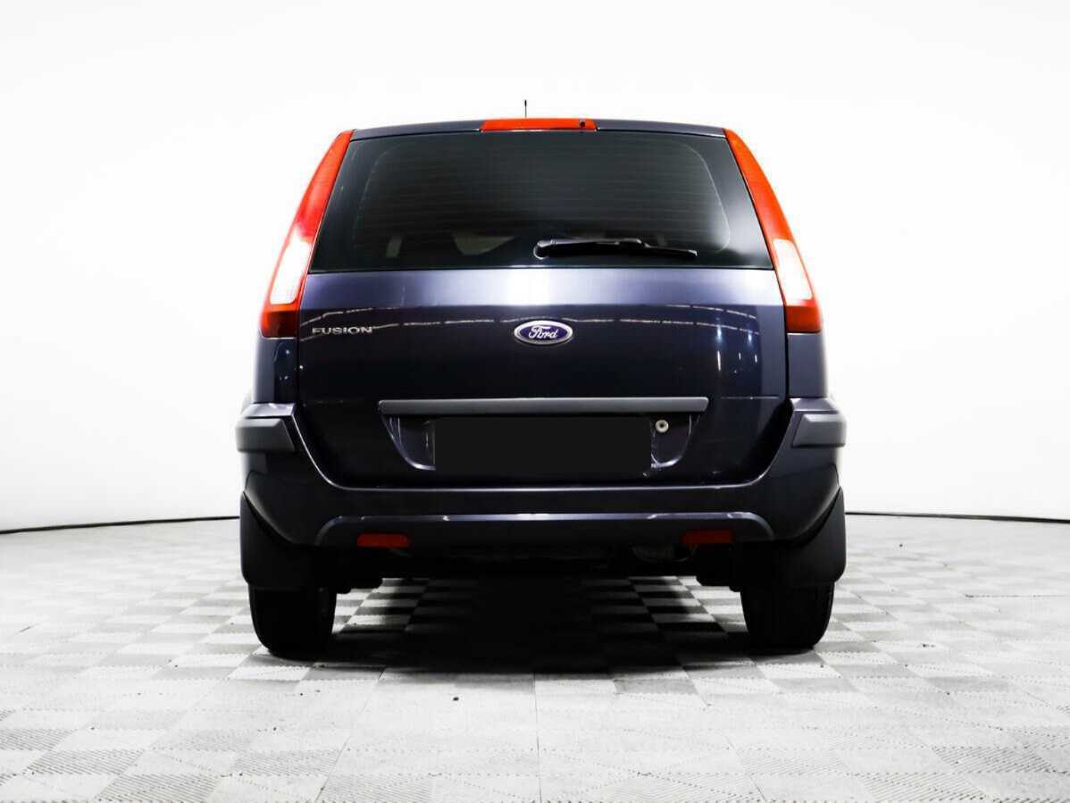 Ford Fusion с пробегом — 2008 год. Фото: #5