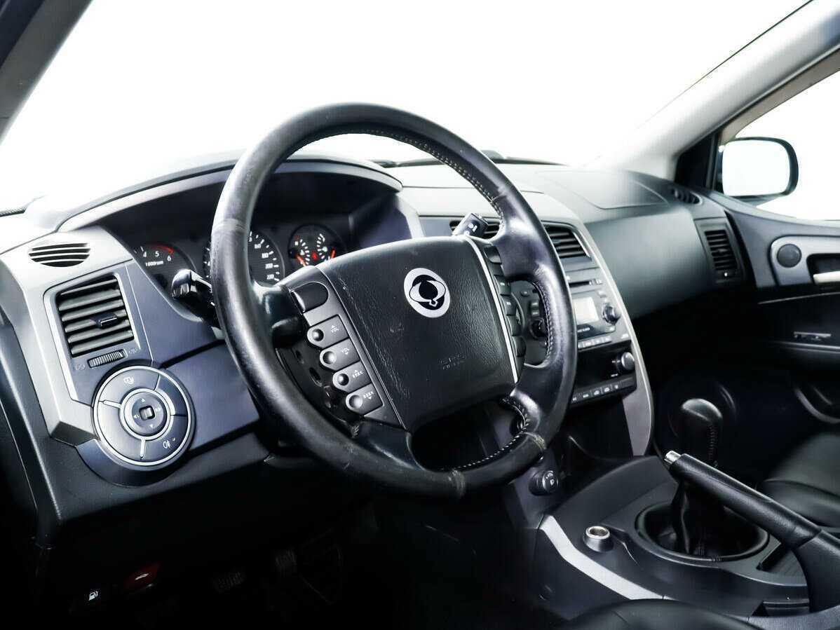 SsangYong Kyron с пробегом — 2013 год. Фото: #10