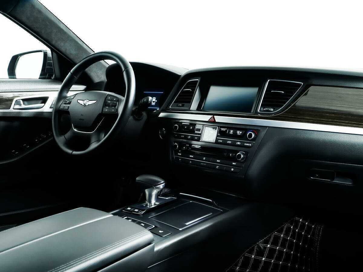 Genesis G80 с пробегом — 2018 год. Фото: #6