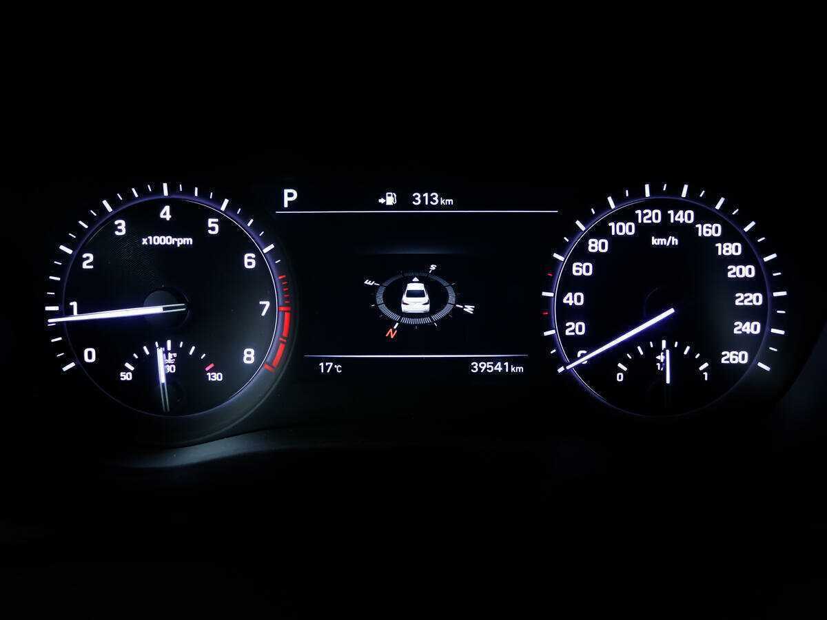 Genesis G80 с пробегом — 2018 год. Фото: #7