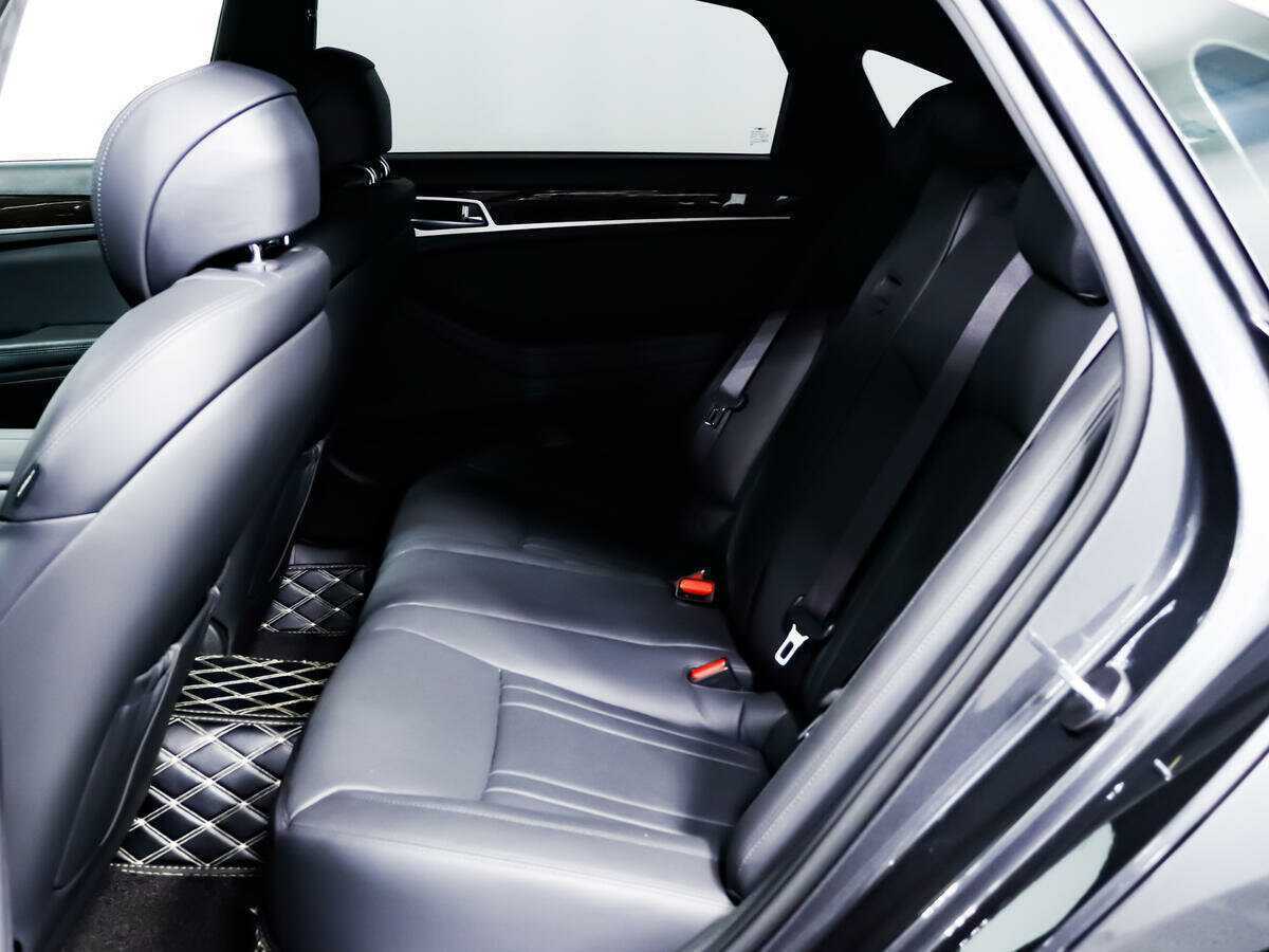 Genesis G80 с пробегом — 2018 год. Фото: #9