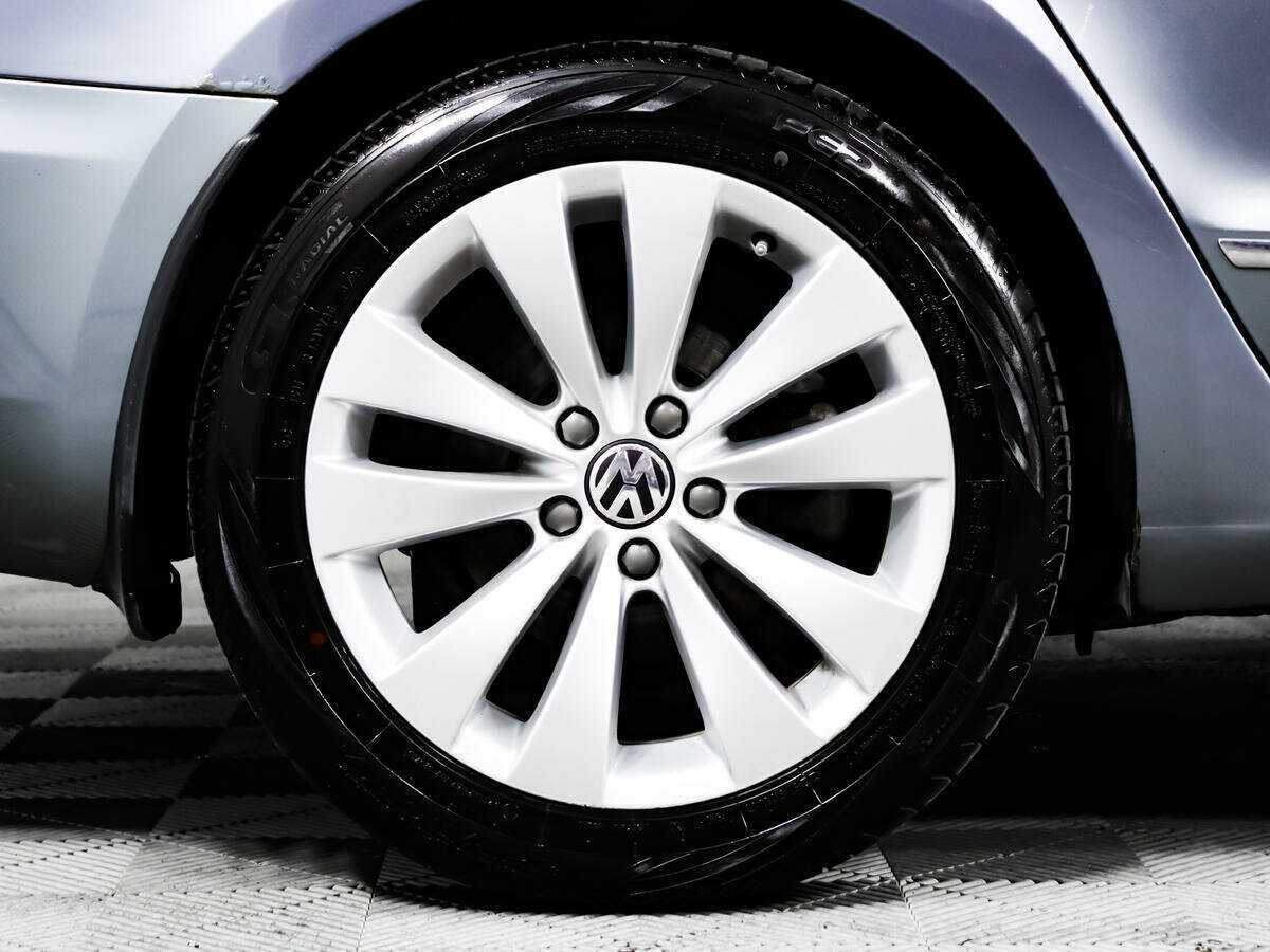 Skoda Superb с пробегом — 2008 год. Фото: #13