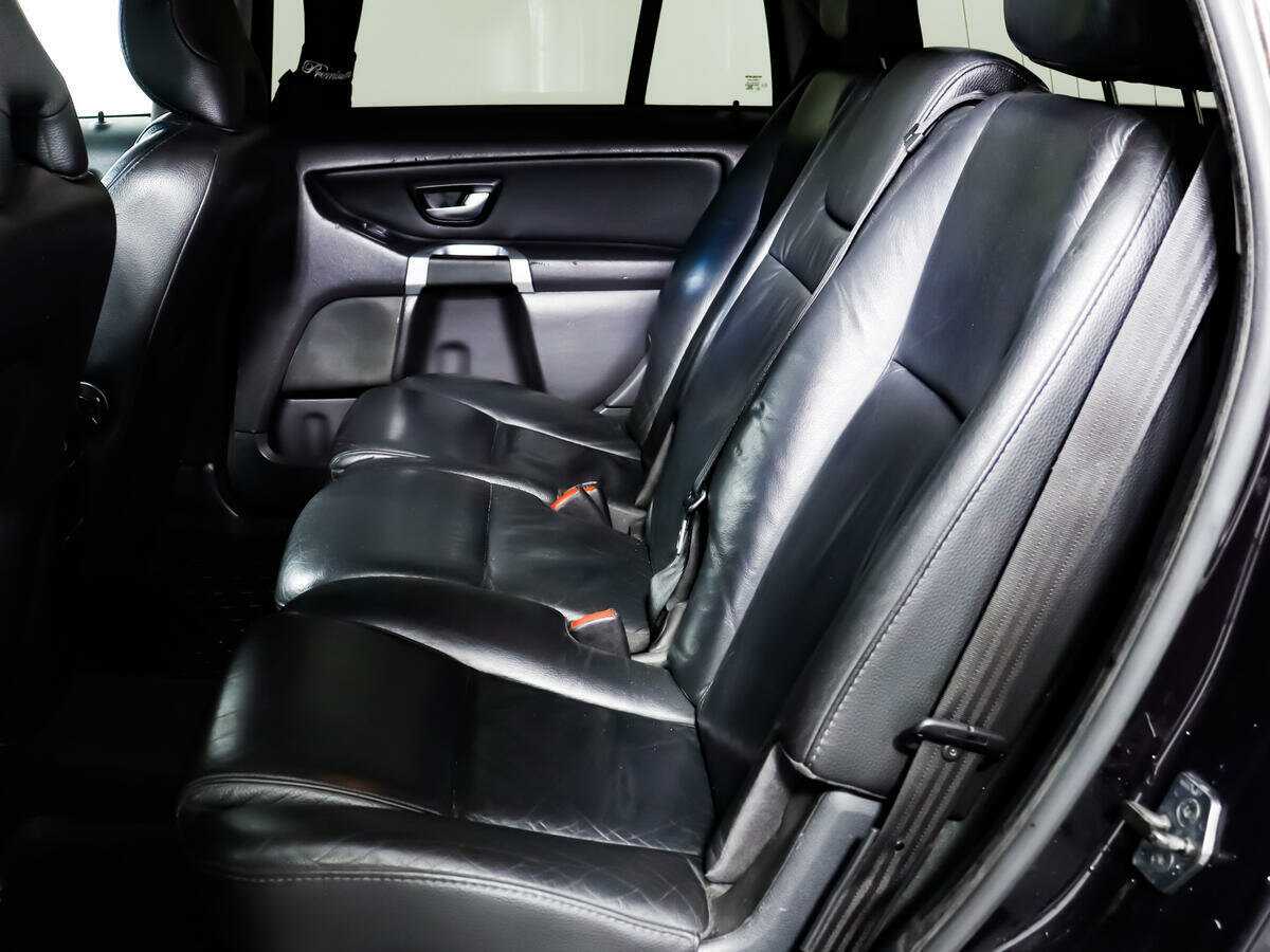 Volvo XC90 с пробегом — 2008 год. Фото: #11
