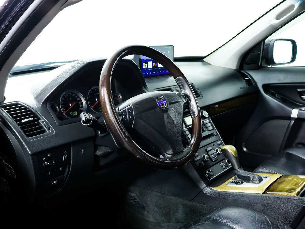 Volvo XC90 с пробегом — 2008 год. Фото: #12