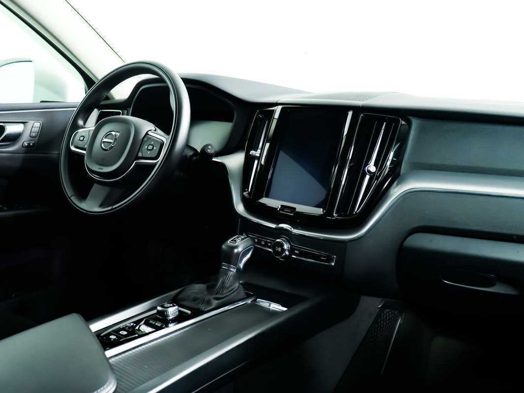 Volvo XC60 с пробегом — 2019 год. Фото: #8