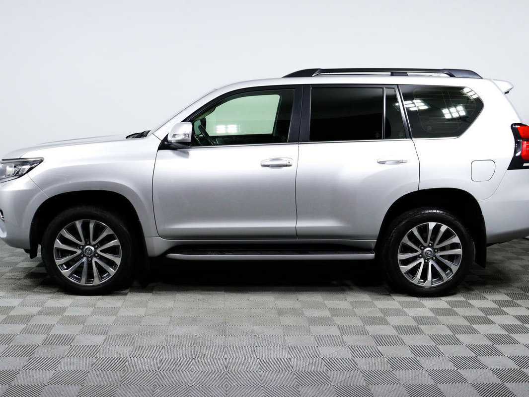Toyota Land Cruiser Prado с пробегом — 2017 год. Фото: #7