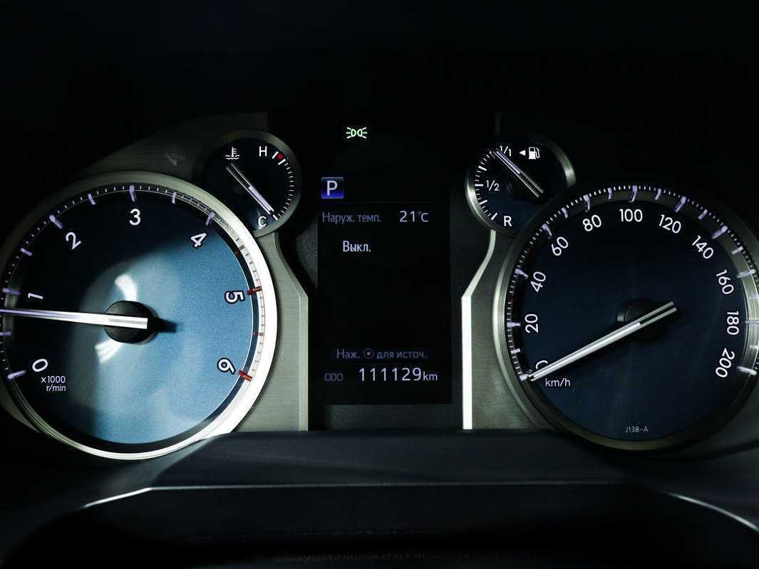 Toyota Land Cruiser Prado с пробегом — 2017 год. Фото: #9