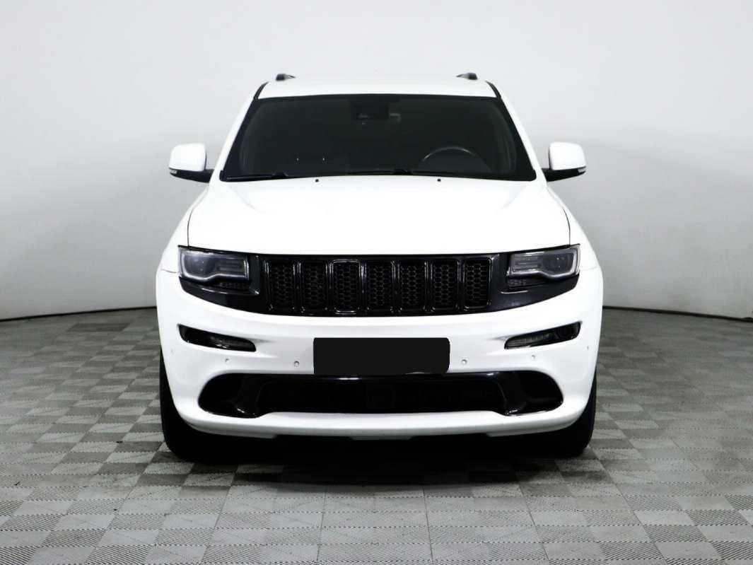 Jeep Grand Cherokee с пробегом — 2018 год. Фото: #1