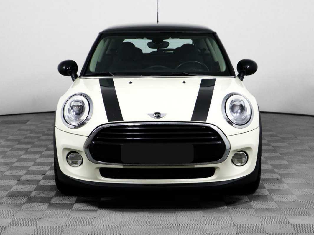 Mini Hatch с пробегом — 2017 год. Фото: #1