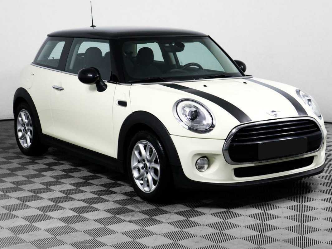 Mini Hatch с пробегом — 2017 год. Фото: #2