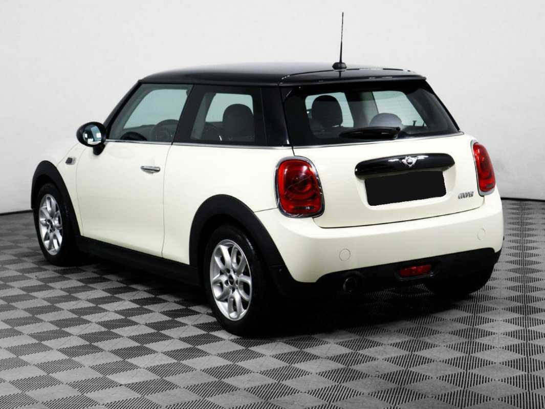 Mini Hatch с пробегом — 2017 год. Фото: #6