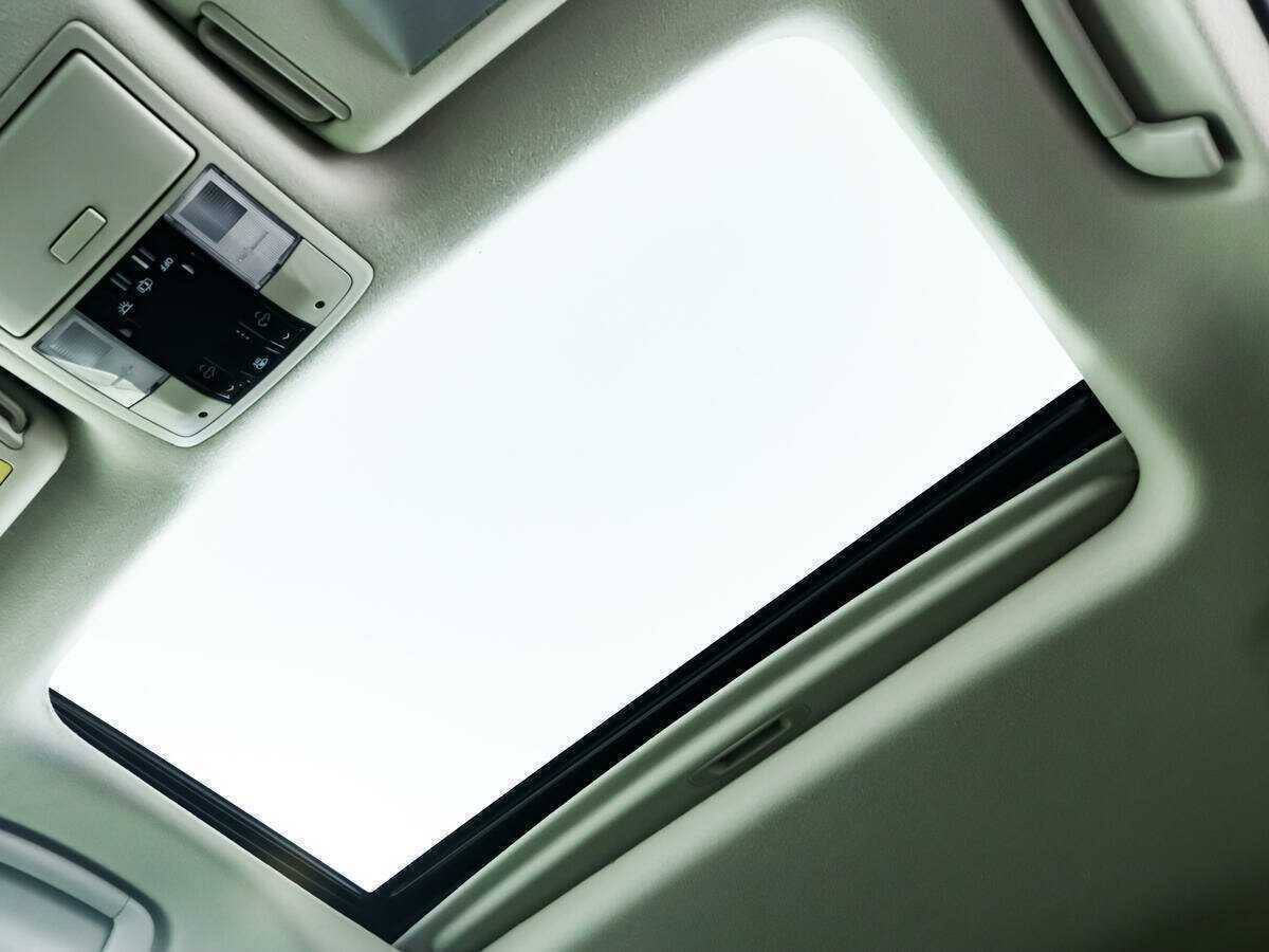 Toyota Land Cruiser Prado с пробегом — 2013 год. Фото: #13