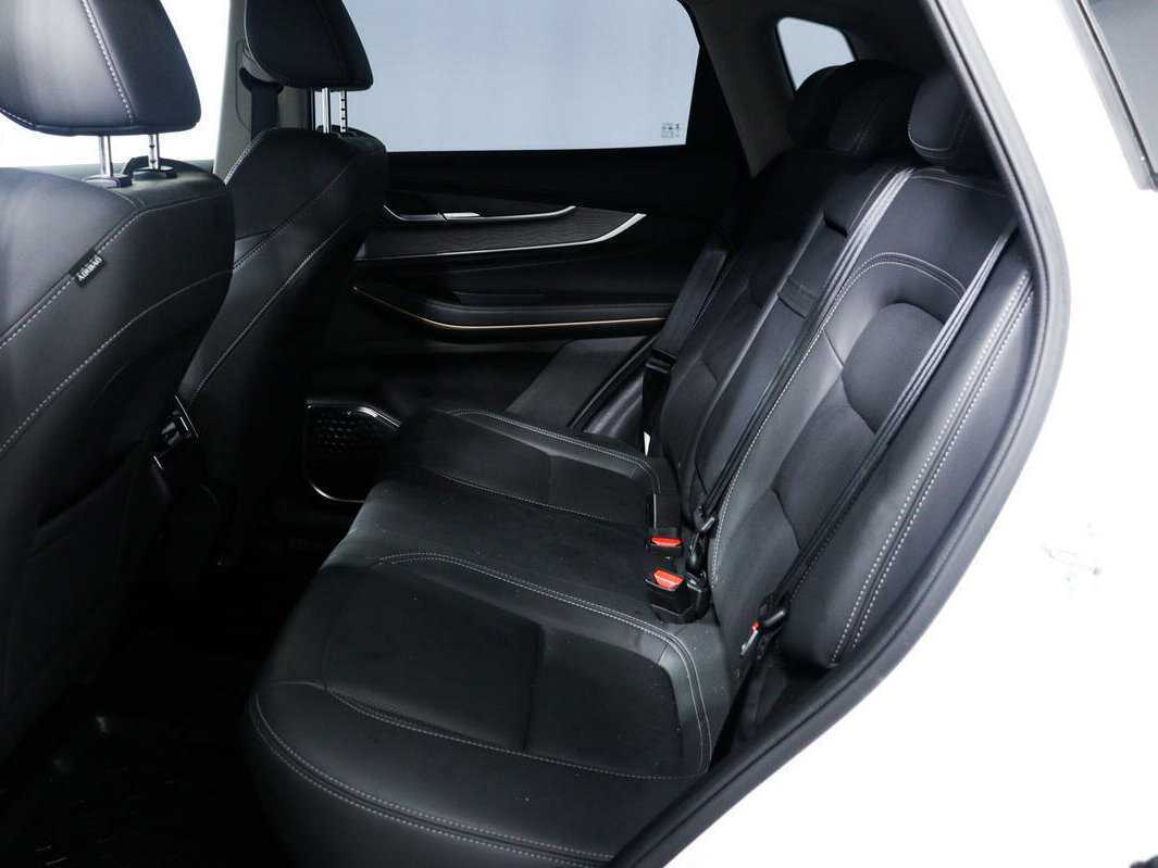 EXEED LX с пробегом — 2022 год. Фото: #11