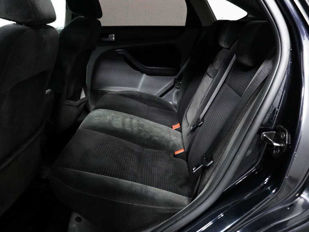 Ford Focus с пробегом — 2009 год. Фото: #11