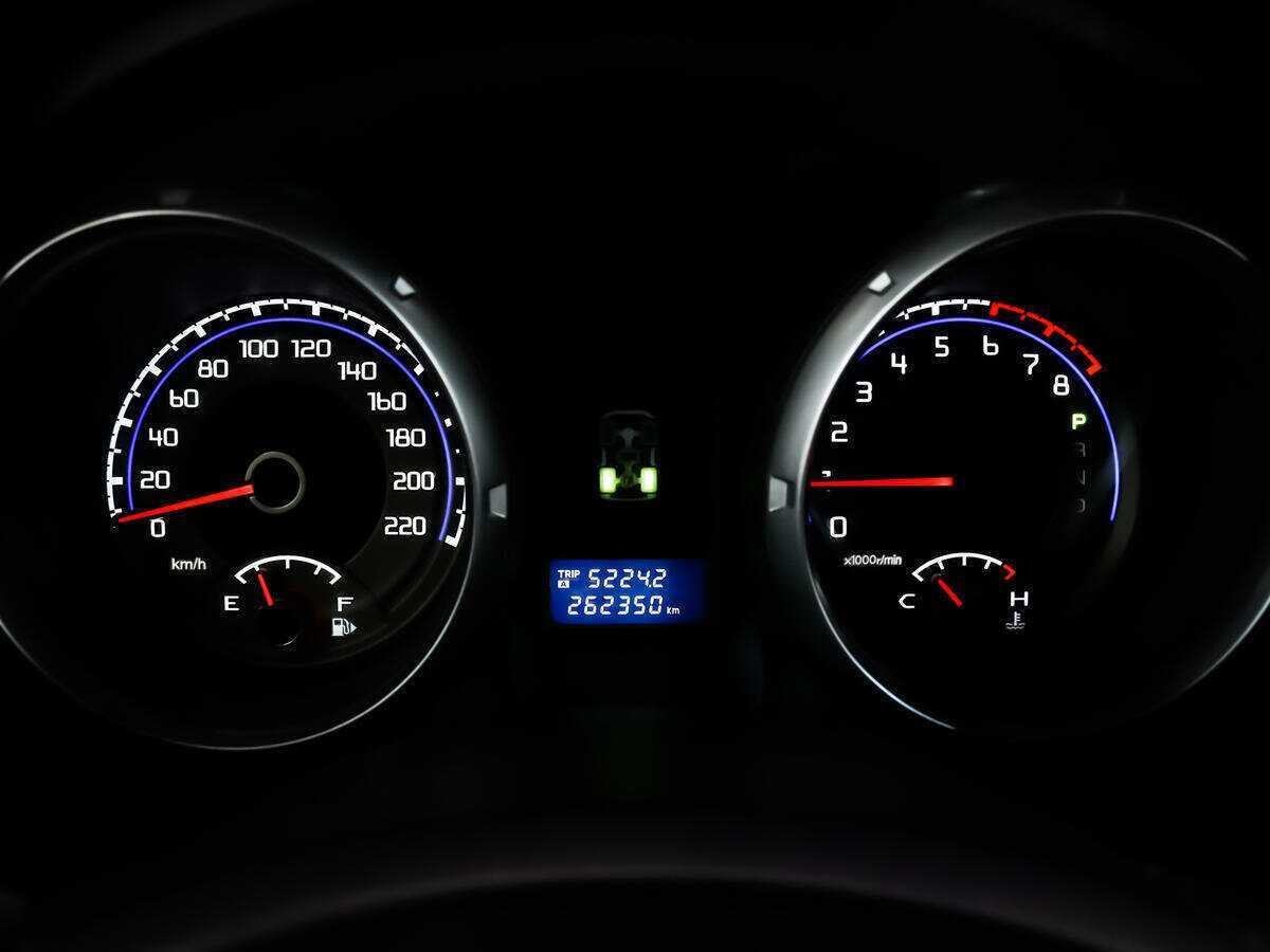 Mitsubishi Pajero с пробегом — 2011 год. Фото: #6