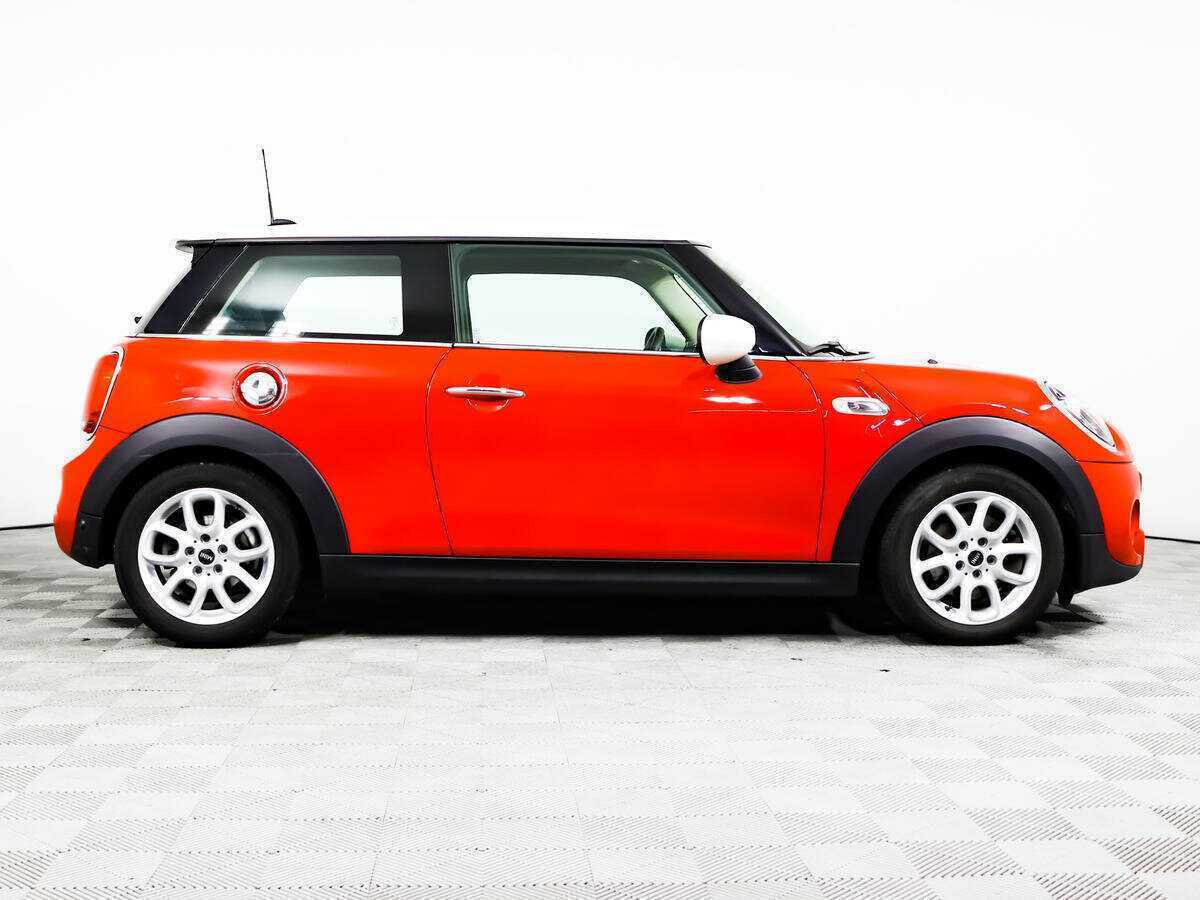 Mini Hatch с пробегом — 2019 год. Фото: #3