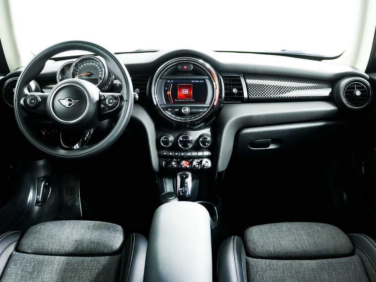 Mini Hatch с пробегом — 2019 год. Фото: #10