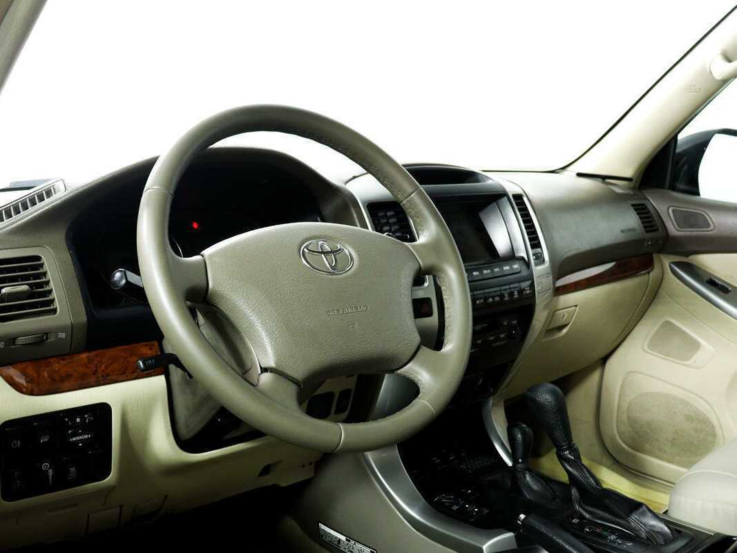 Toyota Land Cruiser Prado с пробегом — 2004 год. Фото: #12