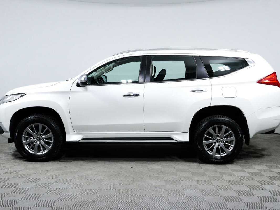 Mitsubishi Pajero Sport с пробегом — 2018 год. Фото: #7