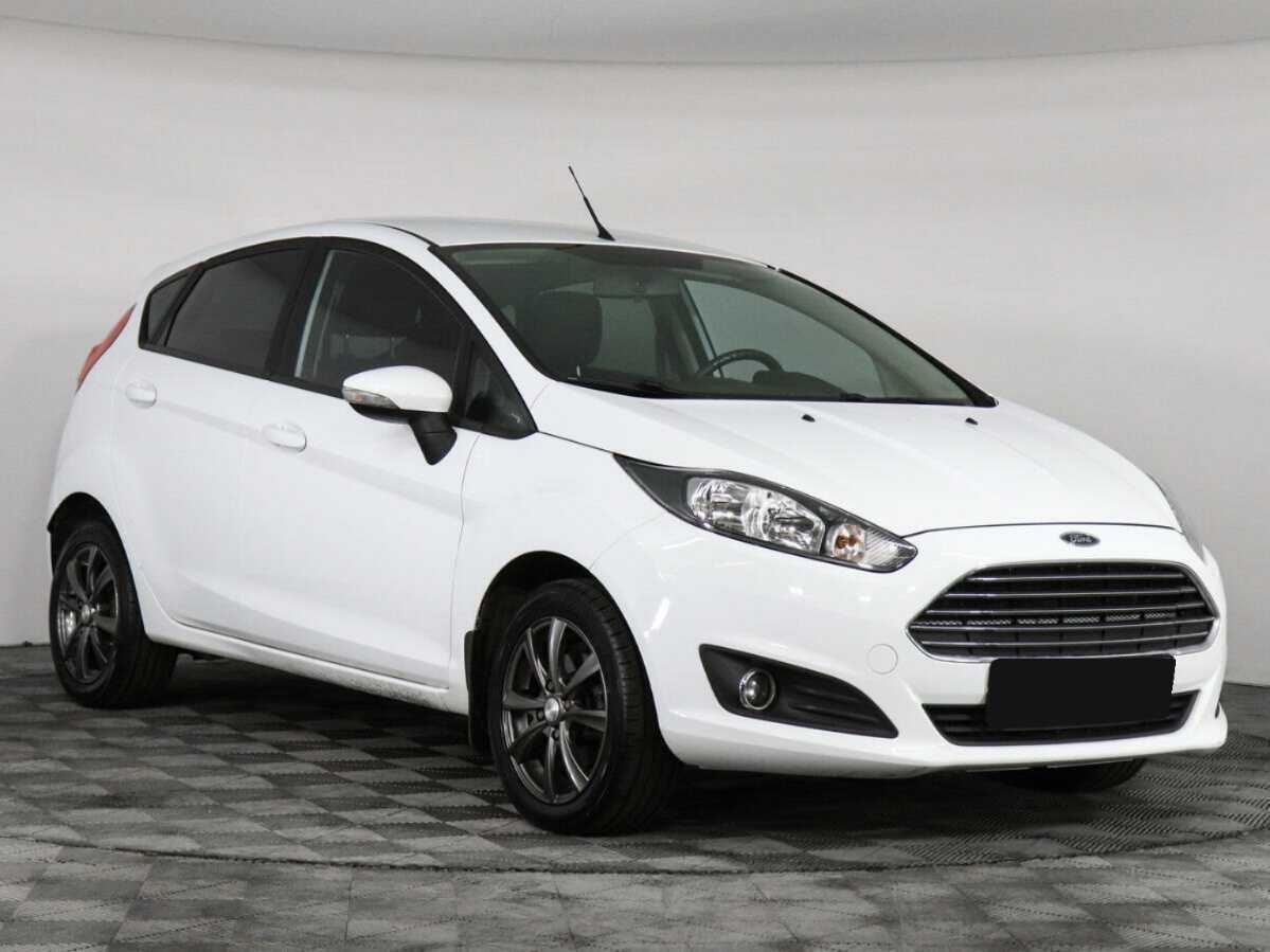 Ford Fiesta с пробегом — 2016 год. Фото: #2