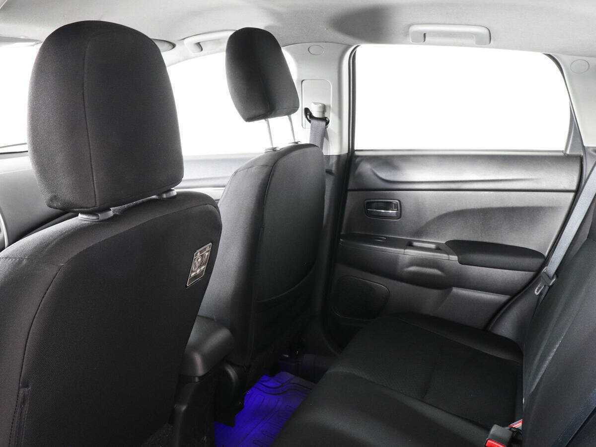 Mitsubishi ASX с пробегом — 2013 год. Фото: #11