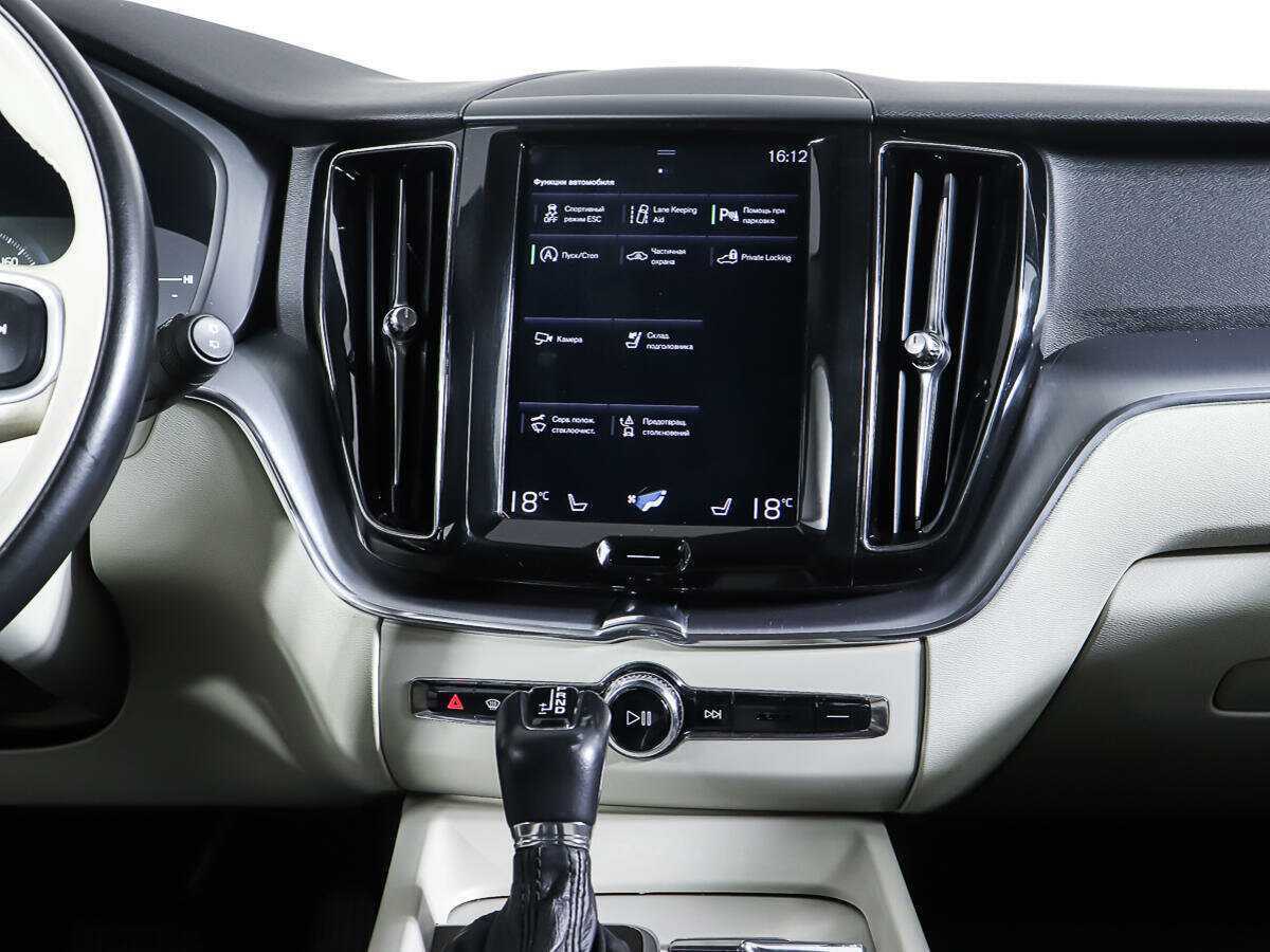 Volvo XC60 с пробегом — 2018 год. Фото: #11