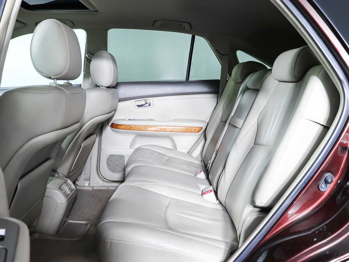 Lexus RX с пробегом — 2008 год. Фото: #11