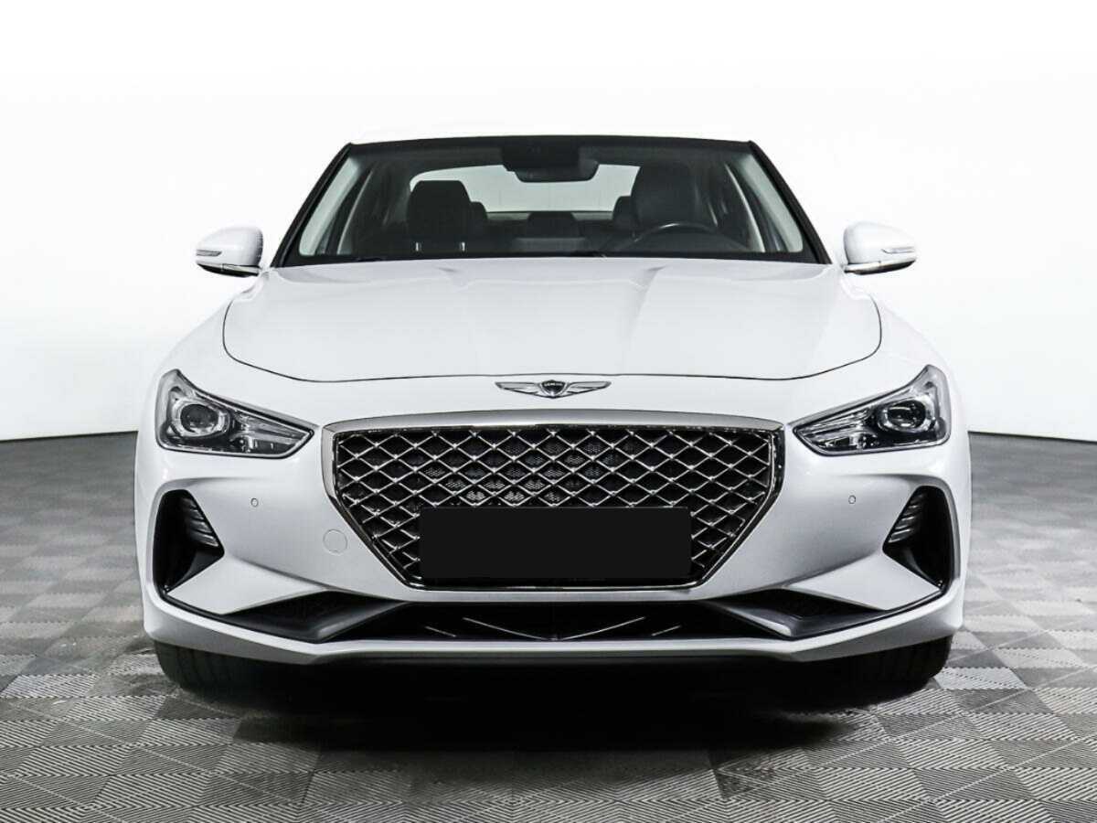 Genesis G70 с пробегом — 2018 год. Фото: #1