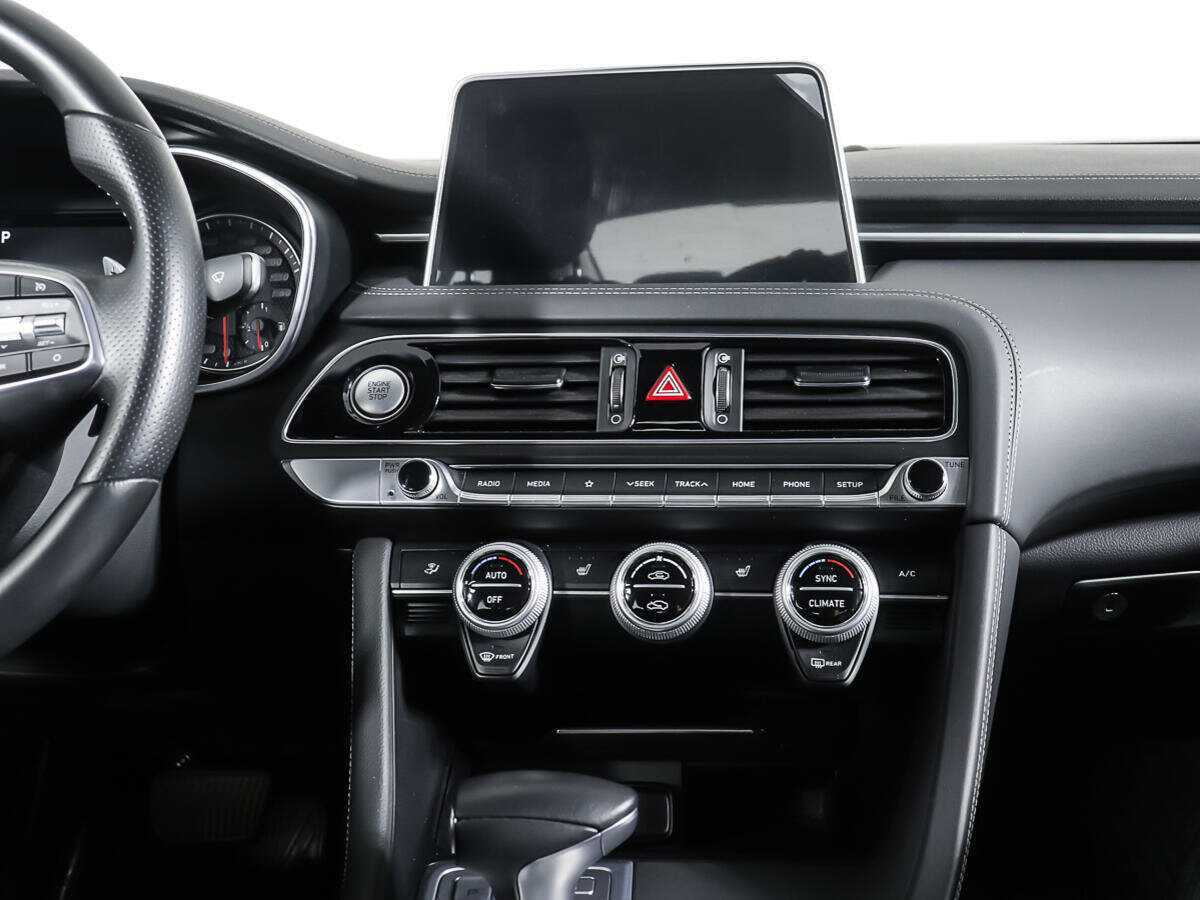 Genesis G70 с пробегом — 2018 год. Фото: #11