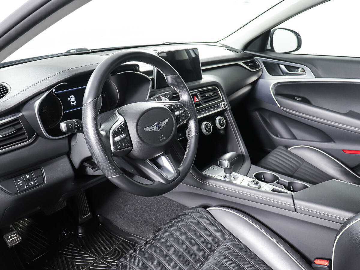 Genesis G70 с пробегом — 2018 год. Фото: #12