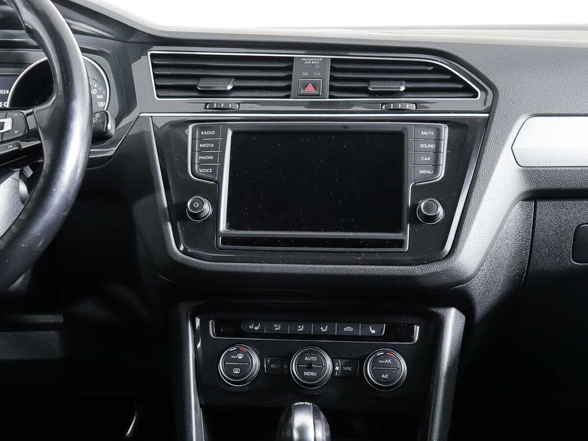 Volkswagen Tiguan с пробегом — 2017 год. Фото: #11