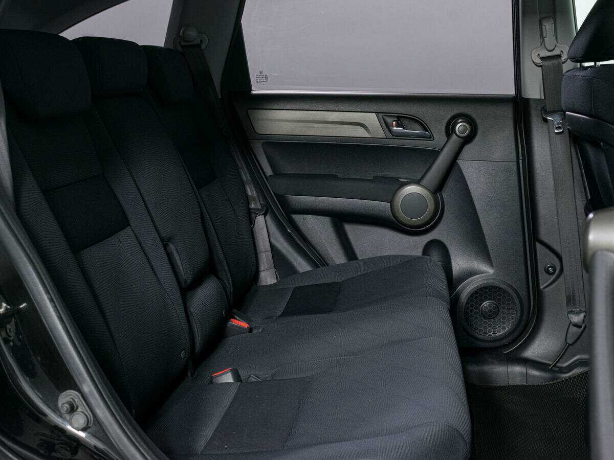 Honda CR-V с пробегом — 2011 год. Фото: #11