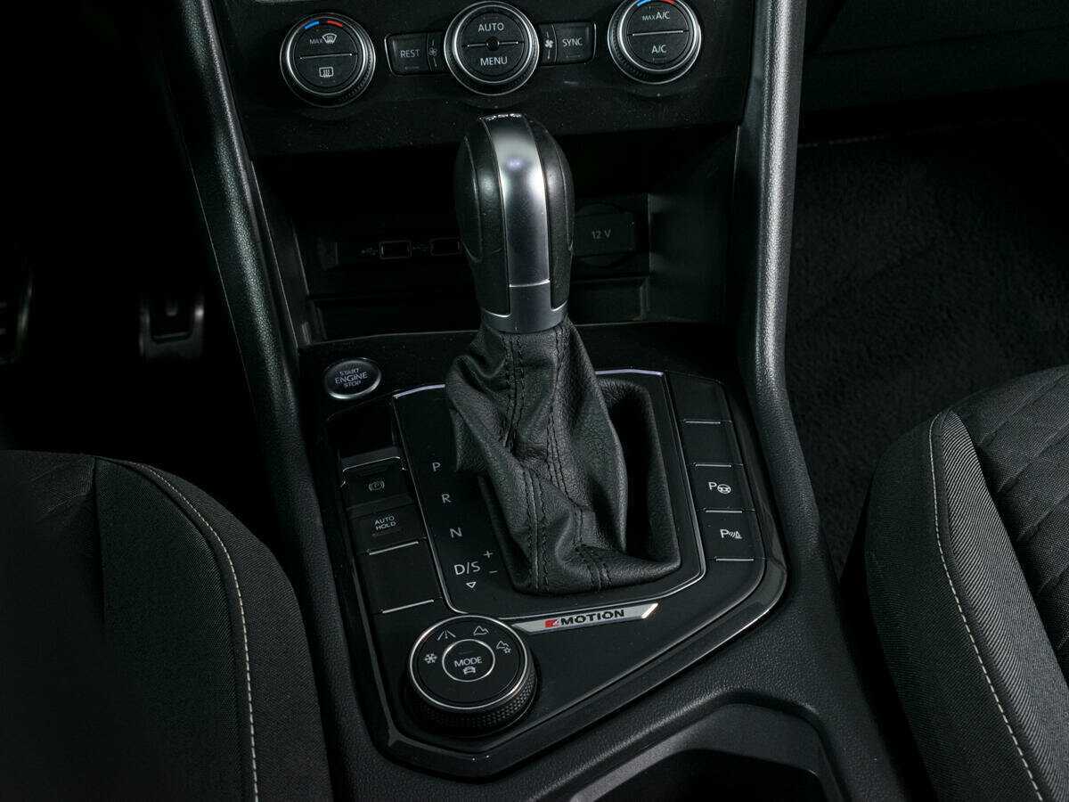 Volkswagen Tiguan с пробегом — 2018 год. Фото: #15