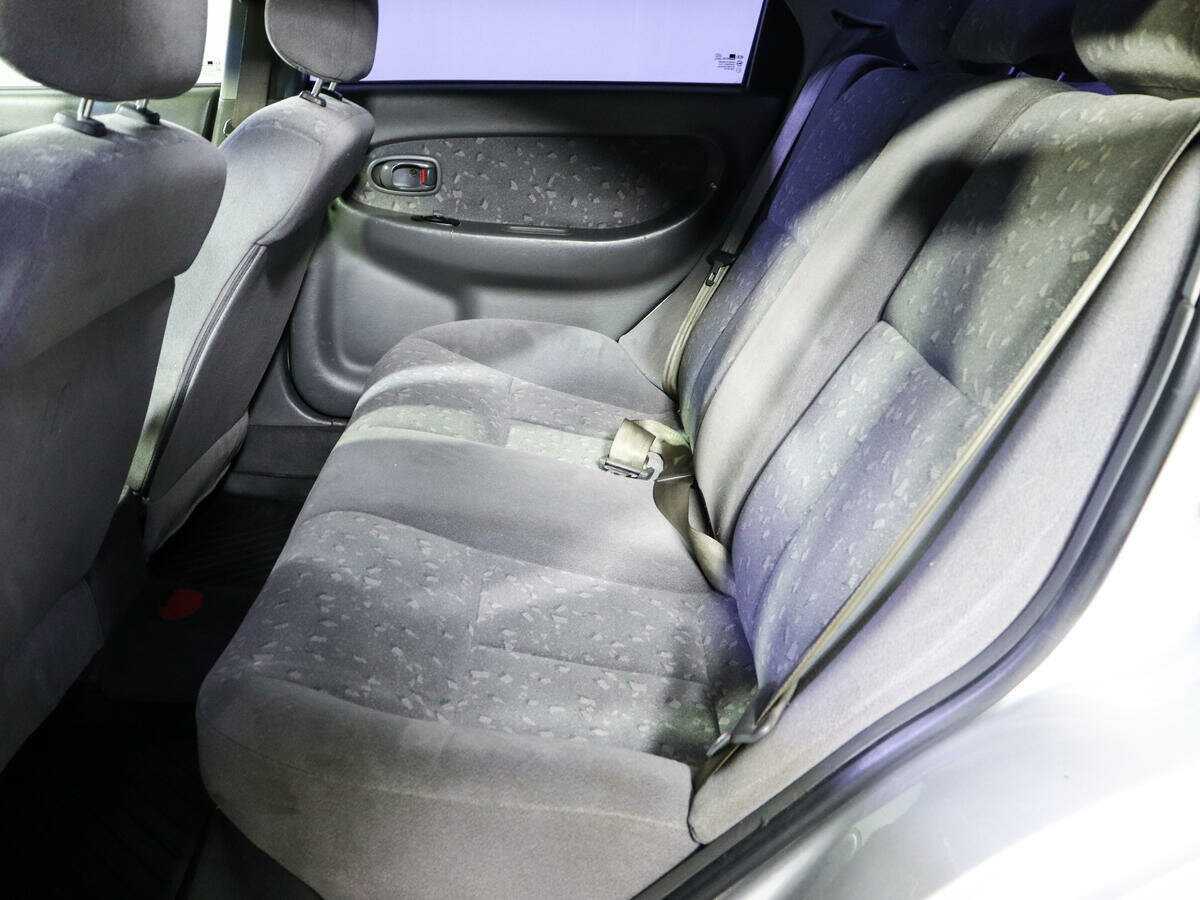 Kia Spectra с пробегом — 2008 год. Фото: #9