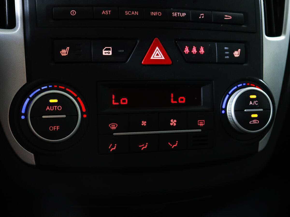 Kia Ceed с пробегом — 2010 год. Фото: #12