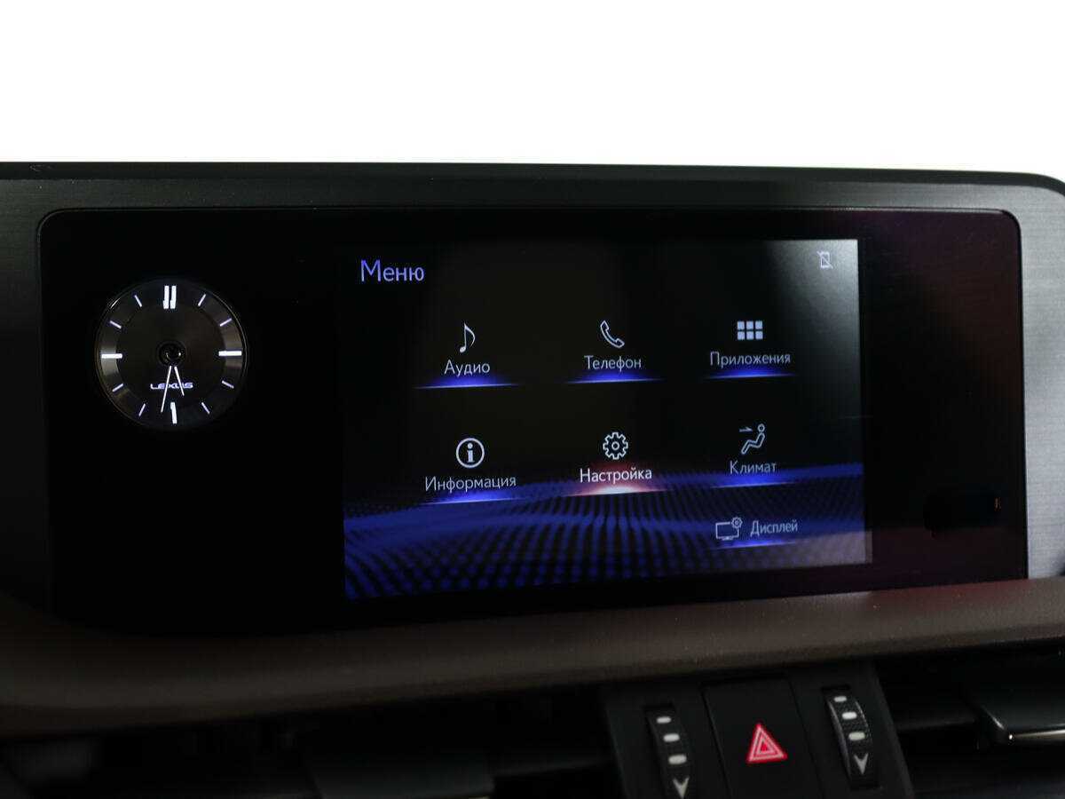 Lexus ES с пробегом — 2018 год. Фото: #27