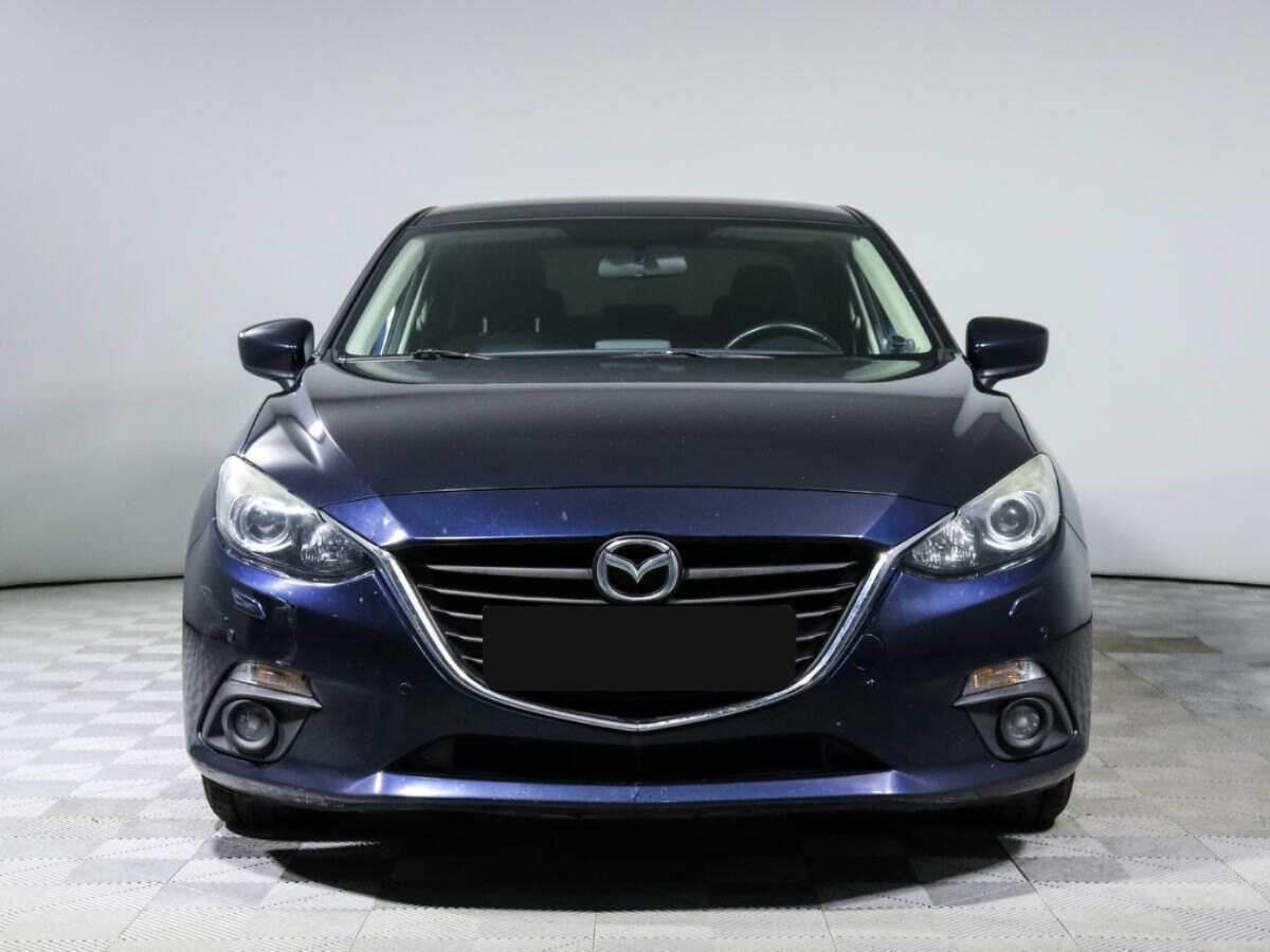 Mazda 3 с пробегом — 2014 год. Фото: #1