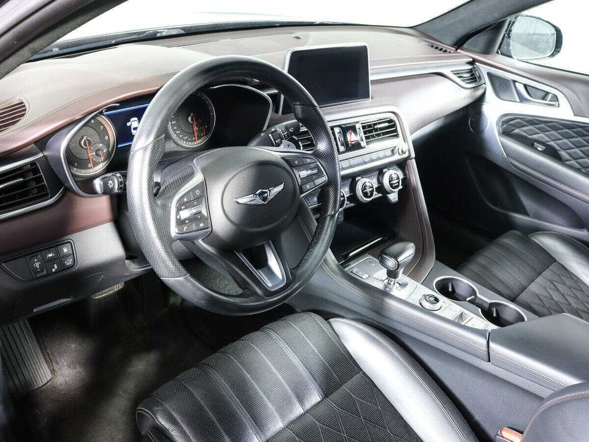 Genesis G70 с пробегом — 2019 год. Фото: #11