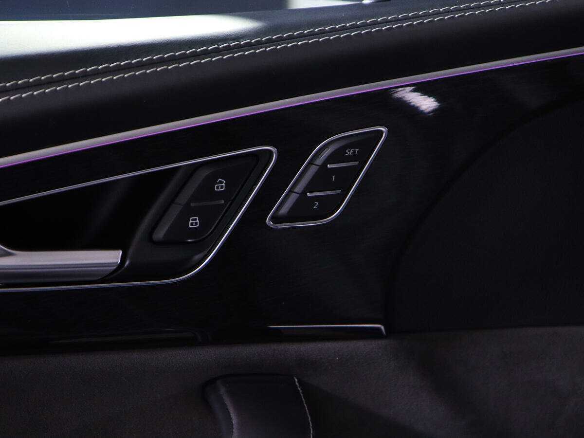 Audi Q8 с пробегом — 2018 год. Фото: #22