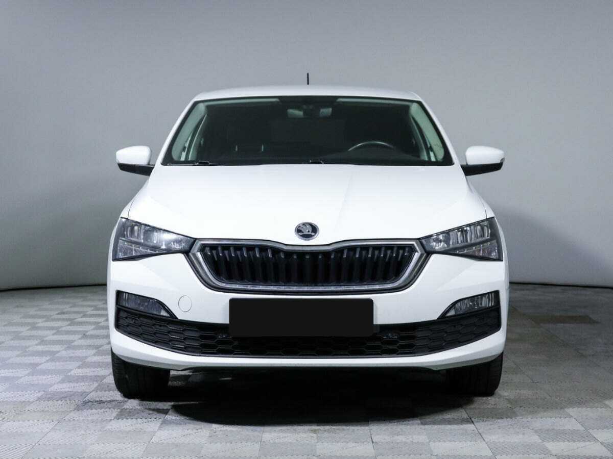 Skoda Rapid с пробегом — 2021 год. Фото: #1