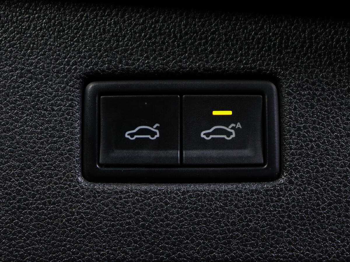 Volkswagen Tiguan с пробегом — 2017 год. Фото: #17