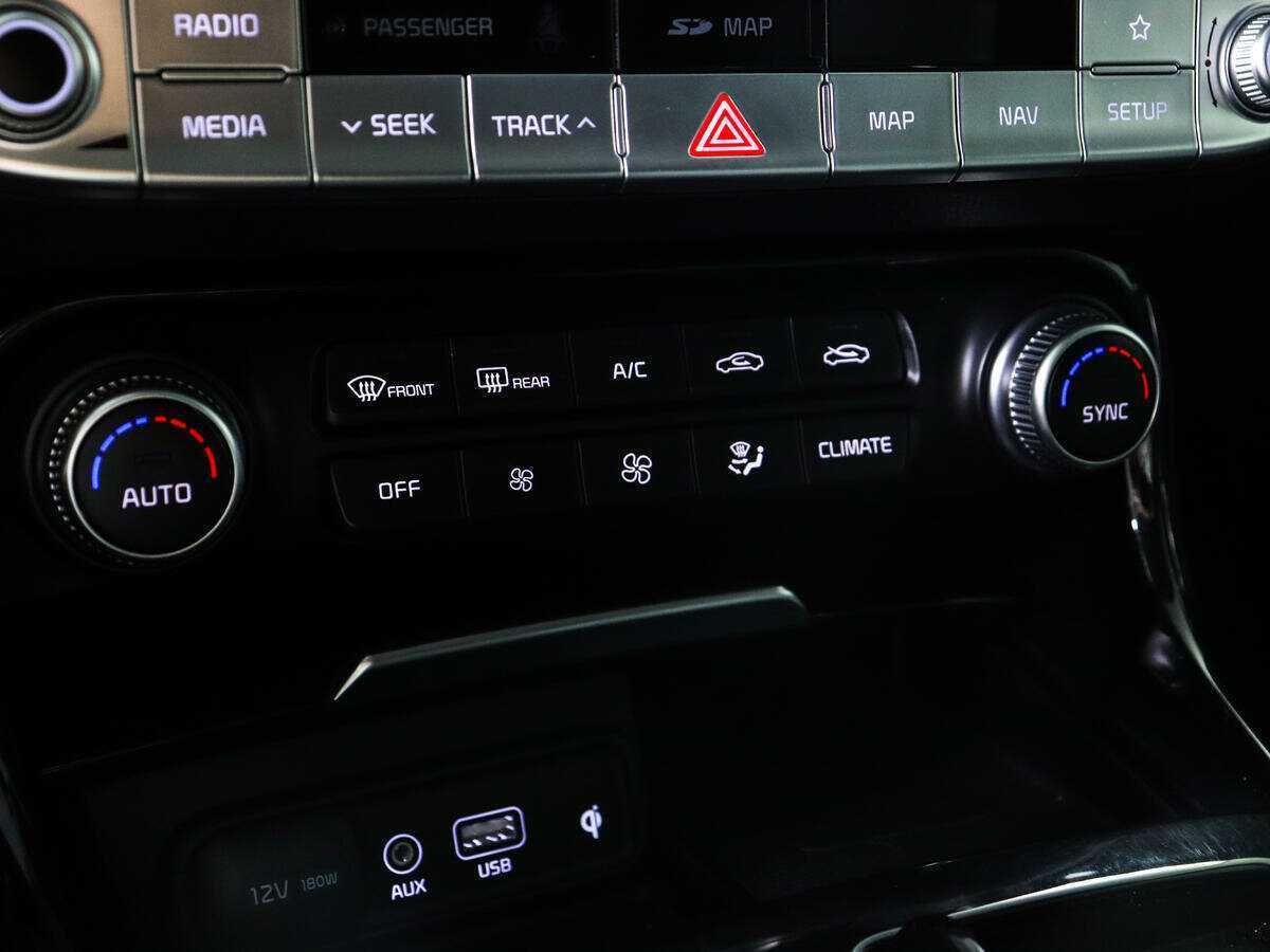 Kia Stinger с пробегом — 2019 год. Фото: #15